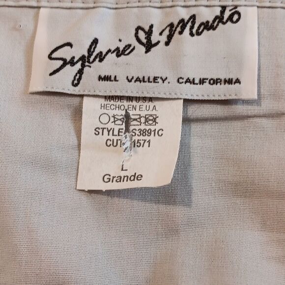 Sylvie + Mado Embroidered Skirt. Fairycore,  Balletcore, Feminine - Picture 4 of 7